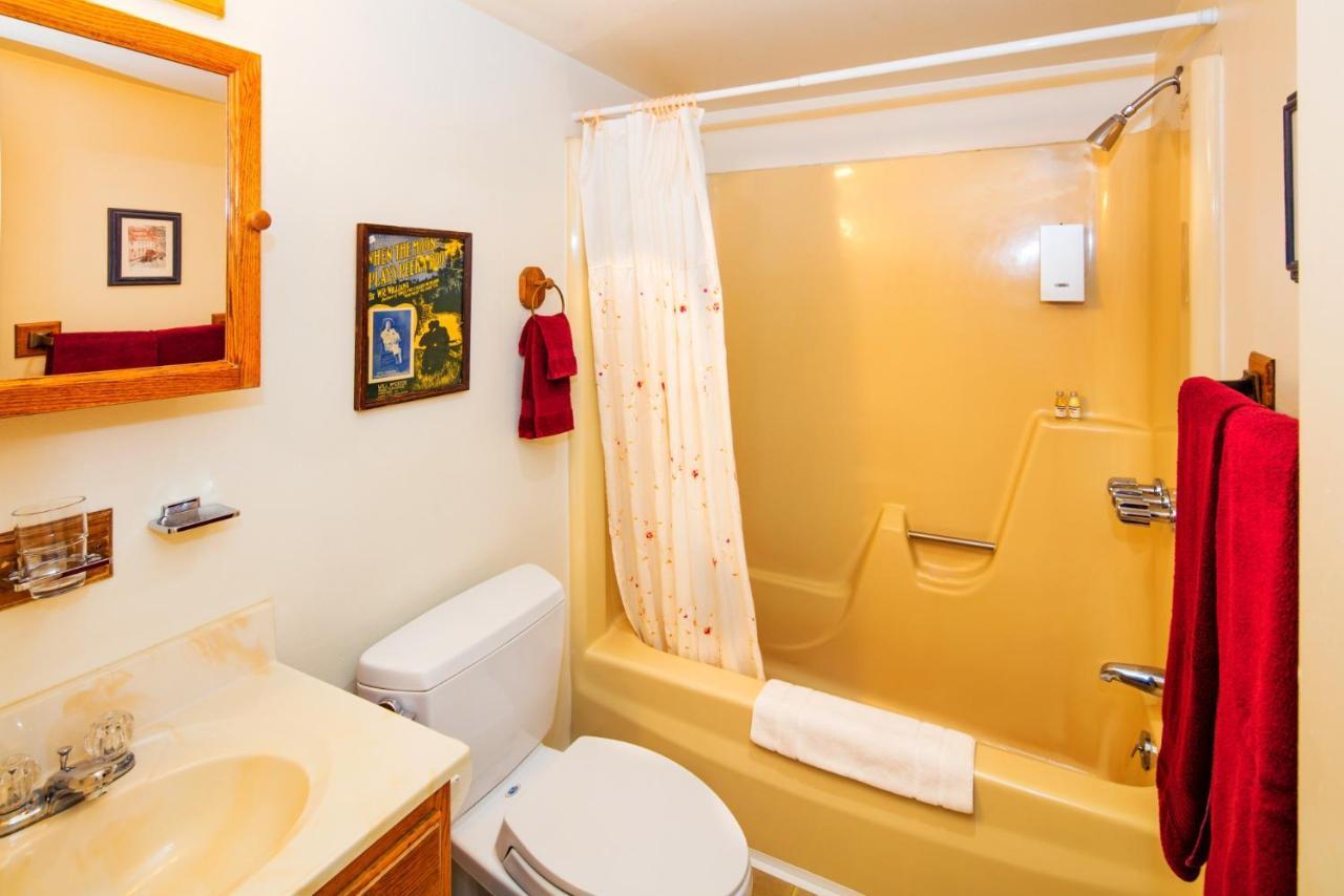 The Snow Queen Lodge قرية سنوماس الغرفة الصورة